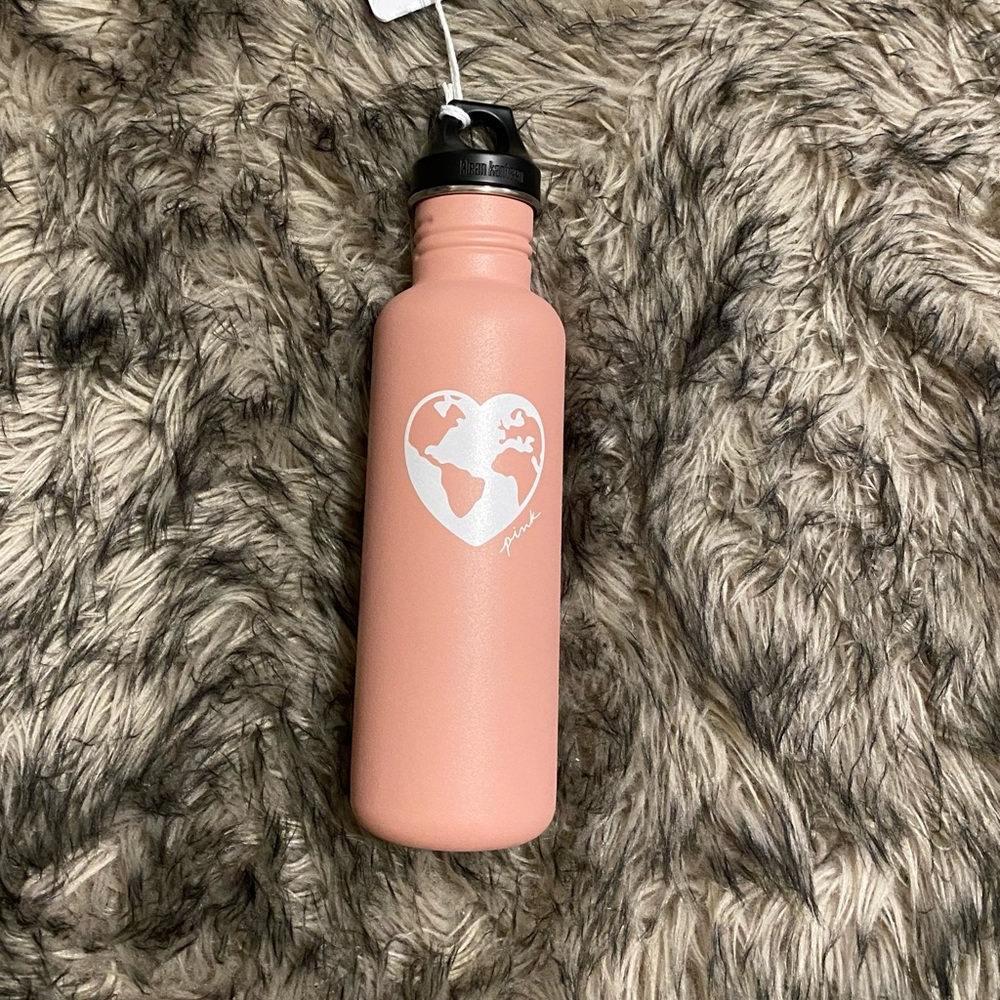 🌺🌺 VS Pink🌺🌺 Klean Kanteen water bottle